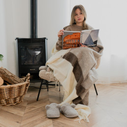 Плед з екологічної вовни білий-бежевий кор.айворі Love You