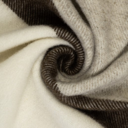 Плед з екологічної вовни білий-бежевий кор.айворі Love You