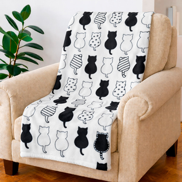 Набір із двох легких флісових пледів Чорні та білі котики 150x200 см Love You